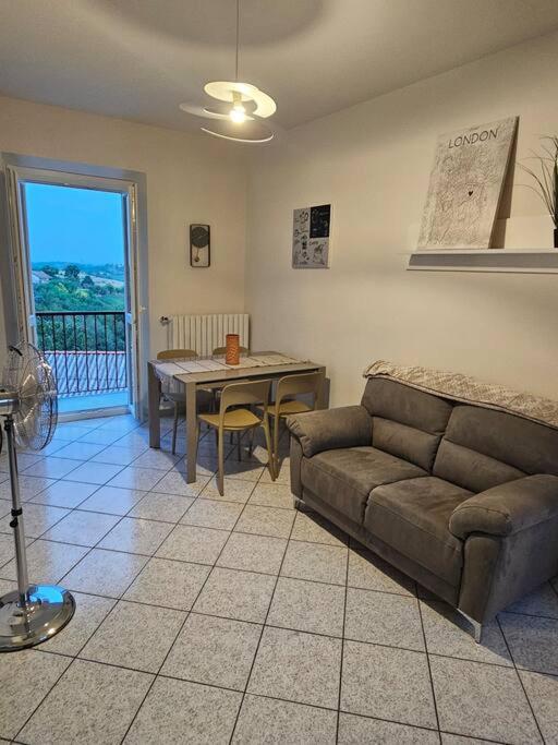 Ca' Del Sole Appartement Calliano  Buitenkant foto