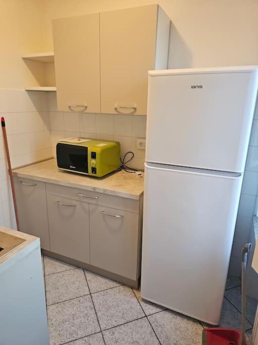 Ca' Del Sole Appartement Calliano  Buitenkant foto